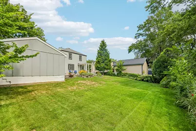 5576  Angle Lane Ln, Greendale, WI 53129 - Photo 22