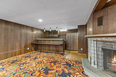 11004 W Wisconsin Ave, Wauwatosa, WI 53226 - Photo 28