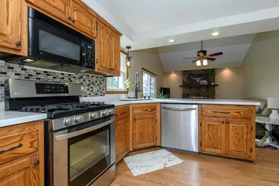 1200  Western Trl, Mukwonago, WI 53149 - Photo 24