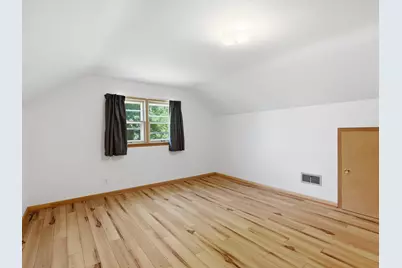 1605 S 18th St, Manitowoc, WI 54220 - Photo 22