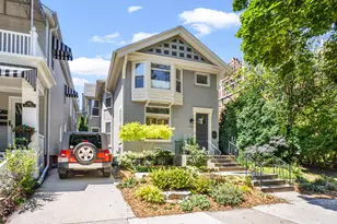 1323 N Astor St, Milwaukee, WI 53202 - Photo 34