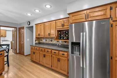 W170N5141  Fair Oak Pkwy, Menomonee Falls, WI 53051 - Photo 26