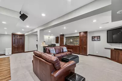 W170N5141  Fair Oak Pkwy, Menomonee Falls, WI 53051 - Photo 42
