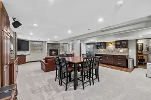 W170N5141 Fair Oak Pkwy, Menomonee Falls, WI 53051 - Photo 22