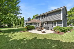 W170N5141 Fair Oak Pkwy, Menomonee Falls, WI 53051 - Photo 44