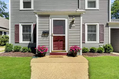 5008 N Elkhart Ave, Whitefish Bay, WI 53217 - Photo 2