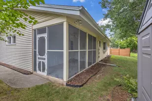 903 N 27th St, Sheboygan, WI 53081 - Photo 22
