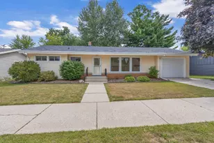 903 N 27th St, Sheboygan, WI 53081 - Photo 1