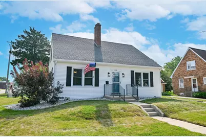 329 N Broad St, Elkhorn, WI 53121 - Photo 22