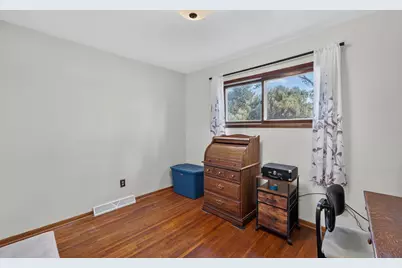 6248  County Hwy V, Racine, WI 53108 - Photo 12