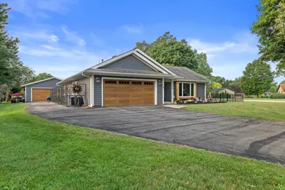 26423 S Wind Lake Rd, Racine, WI 53185 - Photo 2