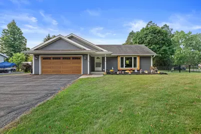 26423 S Wind Lake Rd, Racine, WI 53185 - Photo 2