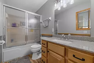 26423 S Wind Lake Rd, Racine, WI 53185 - Photo 18