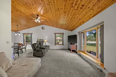 26423 S Wind Lake Rd, Racine, WI 53185 - Photo 6