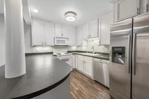 1108 N Milwaukee St, Milwaukee, WI 53202 - Photo 4
