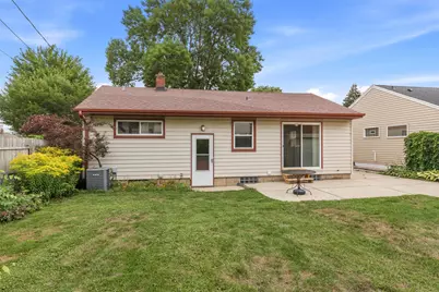 4045 S Hately Ave Ave, Saint Francis, WI 53235 - Photo 20