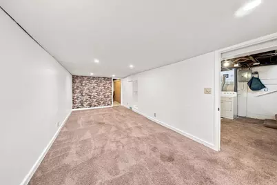 1564 S 77th St, West Allis, WI 53214 - Photo 24