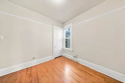 1564 S 77th St, West Allis, WI 53214 - Photo 14