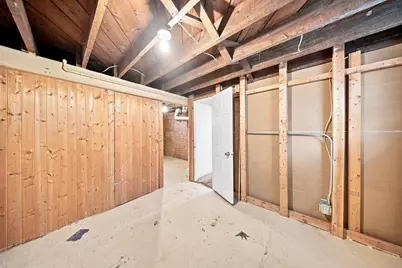 1564 S 77th St, West Allis, WI 53214 - Photo 34