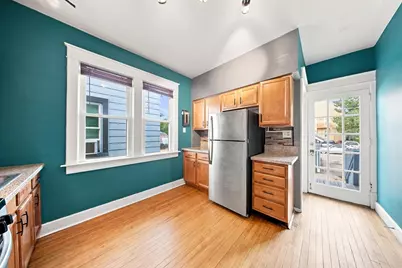 1564 S 77th St, West Allis, WI 53214 - Photo 8
