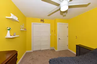 400 Indiana Ct, West Bend, WI 53095 - Photo 16