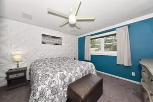 400 Indiana Ct, West Bend, WI 53095 - Photo 10
