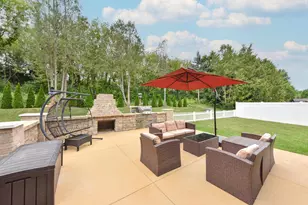 400 Indiana Ct, West Bend, WI 53095 - Photo 24