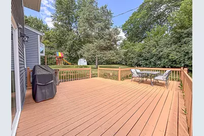 N51W16590  Fair Oak Ct, Menomonee Falls, WI 53051 - Photo 26