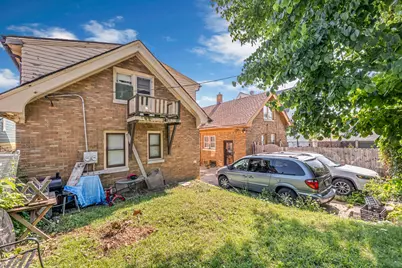 1306 W Keefe Ave, Milwaukee, WI 53206 - Photo 6