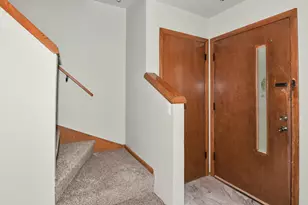 5111 Maplewood Dr, Greendale, WI 53129 - Photo 14