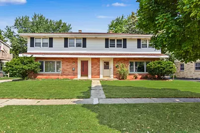 5111  Maplewood Dr #5113, Greendale, WI 53129 - Photo 1