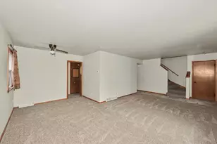5111 Maplewood Dr, Greendale, WI 53129 - Photo 8
