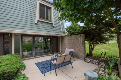 3333  5th Ave #2-J, South Milwaukee, WI 53172 - Photo 2