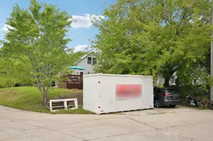 1731 E Bennett Ave, Milwaukee, WI 53207 - Photo 36