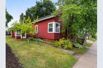 1619  21st St, Two Rivers, WI 54241 - Photo 2