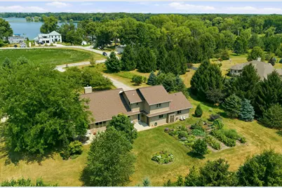 37015  Lower Lake Rd, Summit, WI 53066 - Photo 38