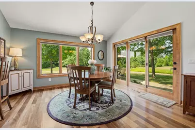 37015  Lower Lake Rd, Summit, WI 53066 - Photo 8