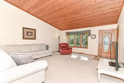 310 S Grandview Blvd, Waukesha, WI 53188 - Photo 8
