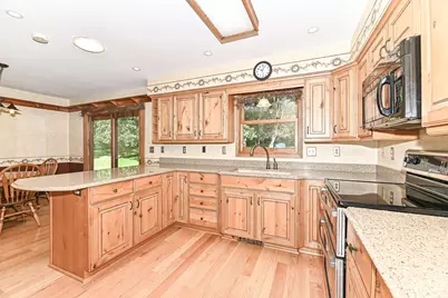 310 S Grandview Blvd, Waukesha, WI 53188 - Photo 12