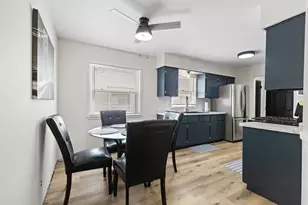 6420 W Moltke Ave, Milwaukee, WI 53210 - Photo 6