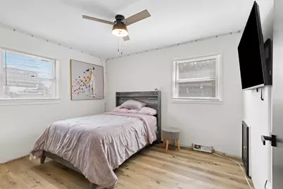 6420 W Moltke Ave, Milwaukee, WI 53210 - Photo 14