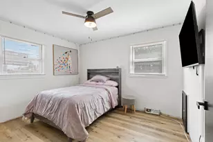 6420 W Moltke Ave, Milwaukee, WI 53210 - Photo 14