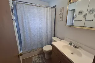 2537 W Bridge St, Milwaukee, WI 53221 - Photo 14