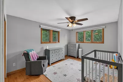 W276N1228  Spring Hill Dr, Pewaukee, WI 53072 - Photo 24