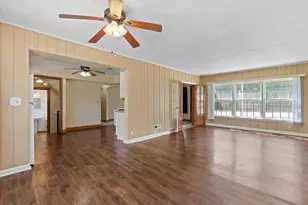N89W15660 Main St, Menomonee Falls, WI 53051 - Photo 6