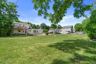 N89W15660 Main St, Menomonee Falls, WI 53051 - Photo 46