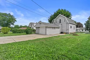 1824 Missouri Ave, South Milwaukee, WI 53172 - Photo 18