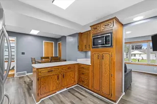 1824 Missouri Ave, South Milwaukee, WI 53172 - Photo 10