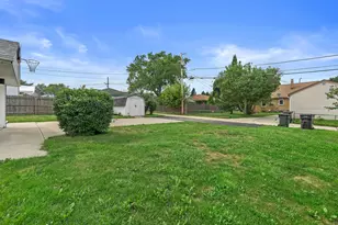 1824 Missouri Ave, South Milwaukee, WI 53172 - Photo 20