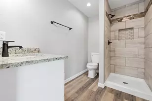 2103 Daisy Dr, West Bend, WI 53090 - Photo 22